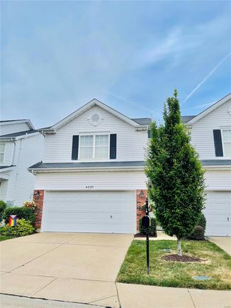 4357 Bristol View Court St Louis, MO Townhouse Sold - Photo 1 of 42. Opens carousel modal