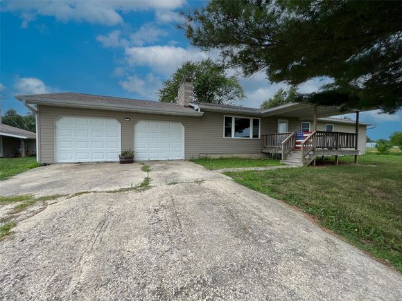 319 S A Street Vernon, IL House Sold - Photo 1 of 27. Opens carousel modal