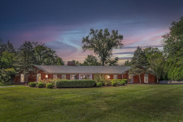32 Bellerive Country Club Grounds Town and Country, MO House Sold - Photo 1 of 45. Opens carousel modal