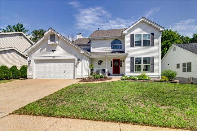 304 Oakmont Farm Drive Ballwin, MO House Sold - Photo 1 of 55. Opens carousel modal