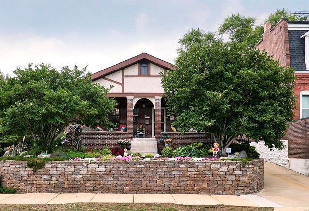 4947 Shaw Avenue St Louis, MO House Sold - Photo 1 of 37. Opens carousel modal