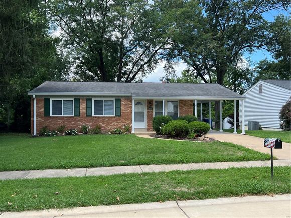 3065 Donnycave Lane Maryland Heights, MO House Sold - Photo 1 of 23. Opens carousel modal