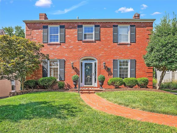 263 Elm Avenue Glendale, MO House Sold - Photo 1 of 24. Opens carousel modal