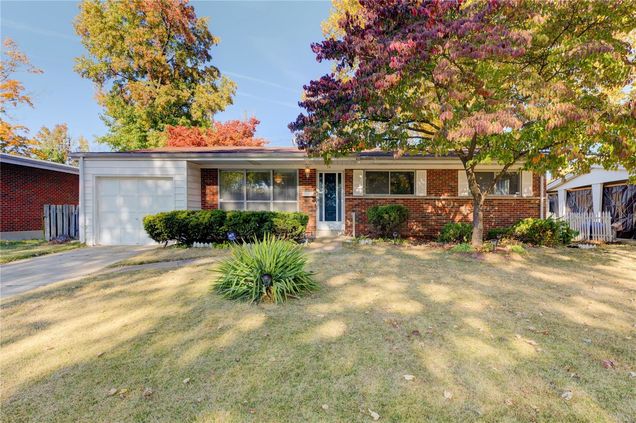 14 Tamma Lane Hazelwood, MO House Sold - Photo 1 of 19. Opens carousel modal