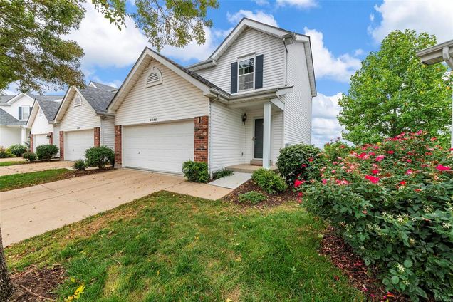 4346 Bristol View Court St Louis, MO Townhouse Sold - Photo 1 of 29. Opens carousel modal