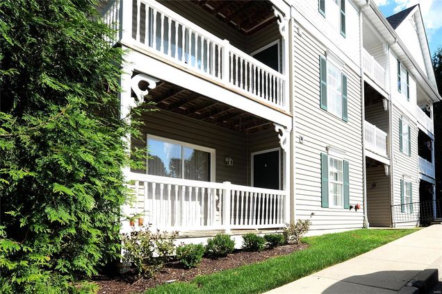1117 Arbor Creek Drive Unit 1A Kirkwood, MO Condo Sold - Photo 1 of 27. Opens carousel modal
