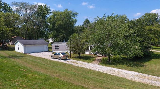 1003 Jefferson Avenue Staunton, IL House Sold - Photo 1 of 17. Opens carousel modal