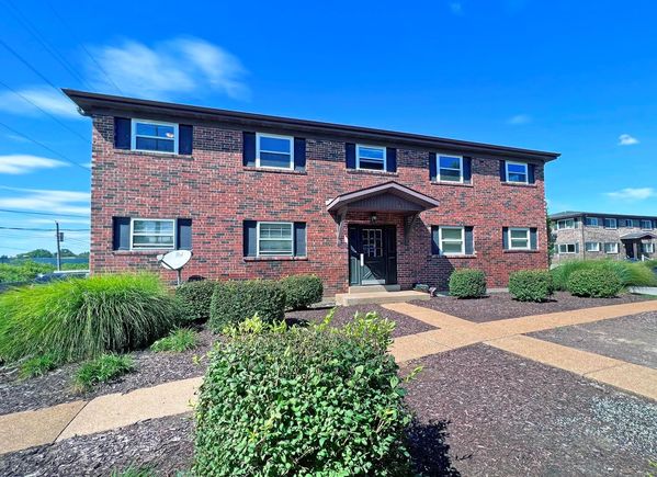 6728 Highland House Court St Louis, MO Multifamily Sold - Photo 1 of 18. Opens carousel modal