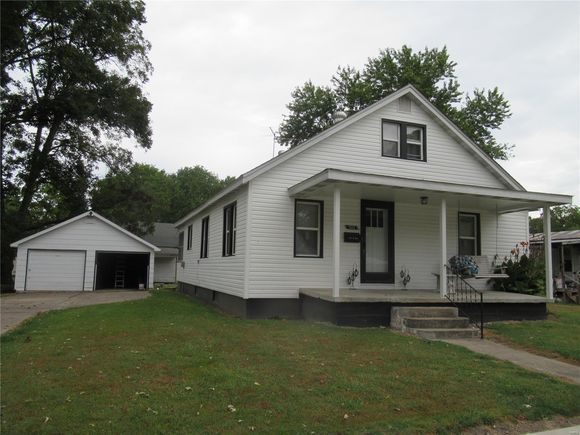 327 Cook Avenue Chaffee, MO House Sold - Photo 1 of 15. Opens carousel modal
