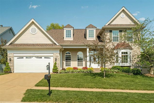 4532 Emerald View Court Eureka, MO House Sold - Photo 1 of 37. Opens carousel modal