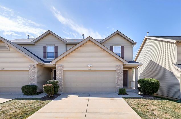 523 Country Circle Drive Lake St Louis, MO Townhouse Sold - Photo 1 of 21. Opens carousel modal