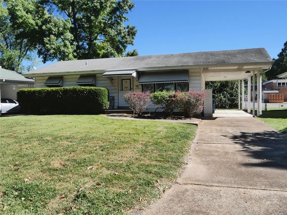 20 Manor Drive Florissant, MO House Sold - Photo 1 of 32. Opens carousel modal