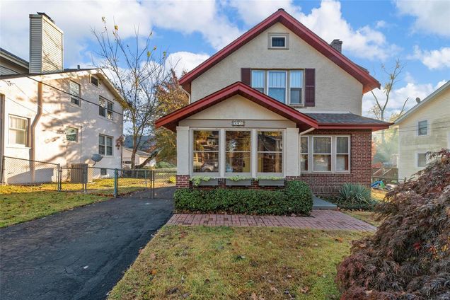 34 N Maple Avenue Ferguson, MO House Sold - Photo 1 of 34. Opens carousel modal
