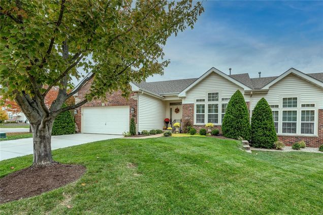 6203 Whisper Bend Drive St Louis, MO House Sold - Photo 1 of 27. Opens carousel modal