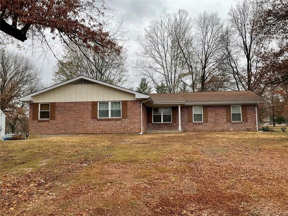 312 Cerny Avenue Eureka, MO House Sold - Photo 1 of 32. Opens carousel modal