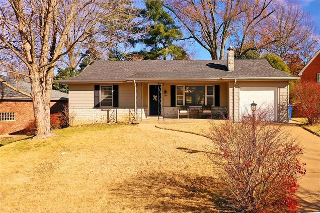 140 Blackthorn Drive St Louis, MO House Sold - Photo 1 of 48. Opens carousel modal