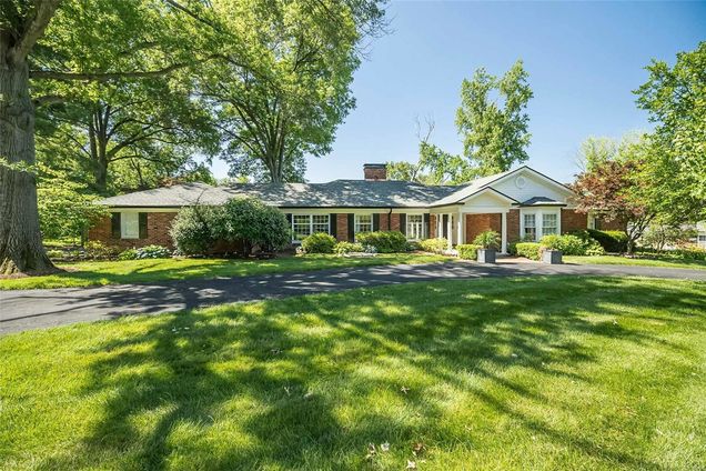 38 Salem Estates Drive Ladue, MO House Sold - Photo 1 of 5. Opens carousel modal