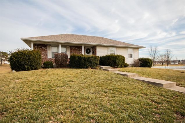 2105 Kat Lane New Bloomfield, MO House Sold - Photo 1 of 27. Opens carousel modal