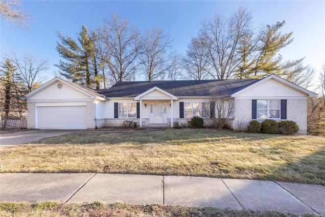 360 Cooperstown Drive Chesterfield, MO House Sold - Photo 1 of 21. Opens carousel modal