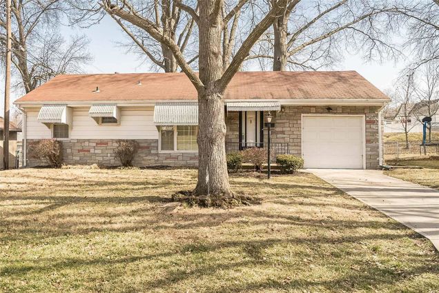 7408 Brightwood Drive St Louis, MO House Sold - Photo 1 of 35. Opens carousel modal