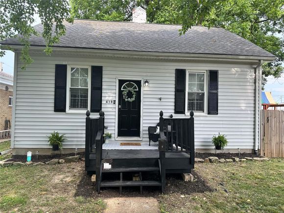 418 Washington Street Red Bud, IL House Sold - Photo 1 of 42. Opens carousel modal