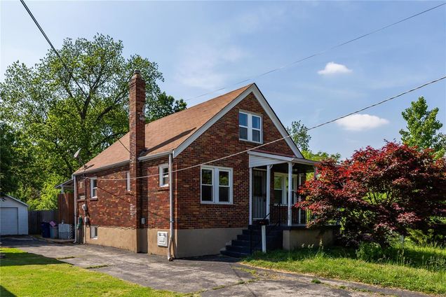 3223 Marvin Avenue St Louis, MO House Sold - Photo 1 of 26. Opens carousel modal