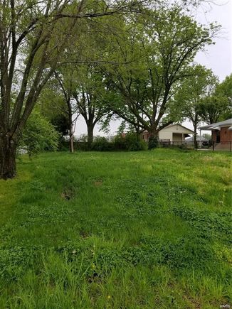 4848 Blackhawk Drive St Louis, MO Plot of land Sold - Photo 1 of 5. Opens carousel modal