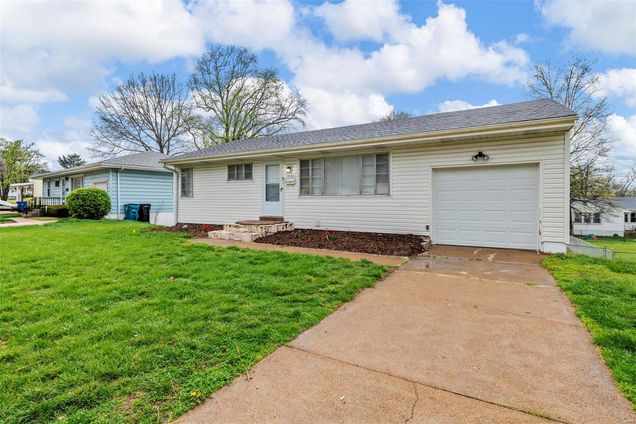 7531 Cheshire Lane Affton, MO House Sold - Photo 1 of 29. Opens carousel modal
