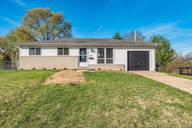 3966 Hoffmeister Avenue St Louis, MO House Sold - Photo 1 of 48. Opens carousel modal