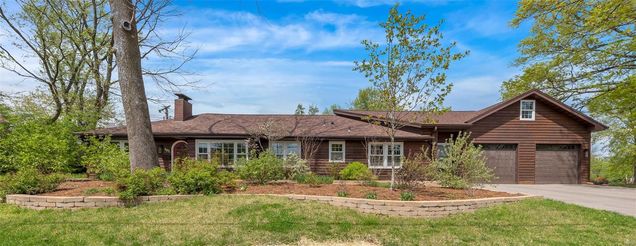 985 E Essex Avenue St Louis, MO House Sold - Photo 1 of 48. Opens carousel modal