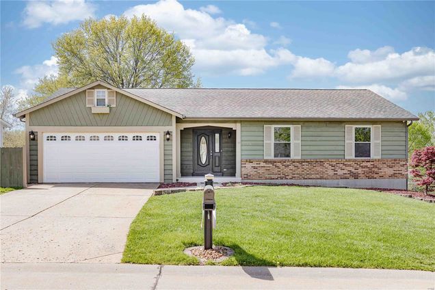 3018 Valley Vista Drive S St Peters, MO House Sold - Photo 1 of 29. Opens carousel modal