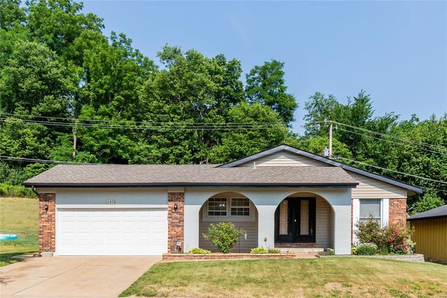 11478 Prentice Drive Florissant, MO House Sold - Photo 1 of 29. Opens carousel modal