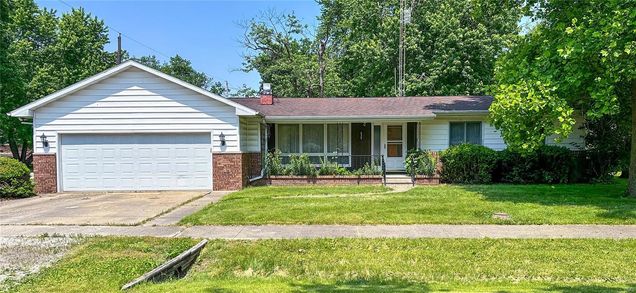235 W Cedar Street Harvel, IL House Sold - Photo 1 of 21. Opens carousel modal