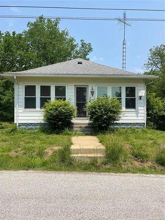 205 E North Street Mulberry Grove, IL House Sold - Photo 1 of 29. Opens carousel modal