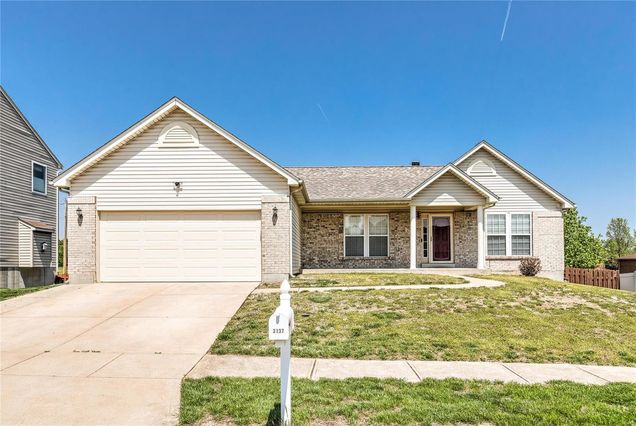 3137 Meadow Pass Drive Florissant, MO House Sold - Photo 1 of 30. Opens carousel modal