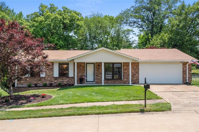 15332 Batesville Court Chesterfield, MO House Sold - Photo 1 of 40. Opens carousel modal