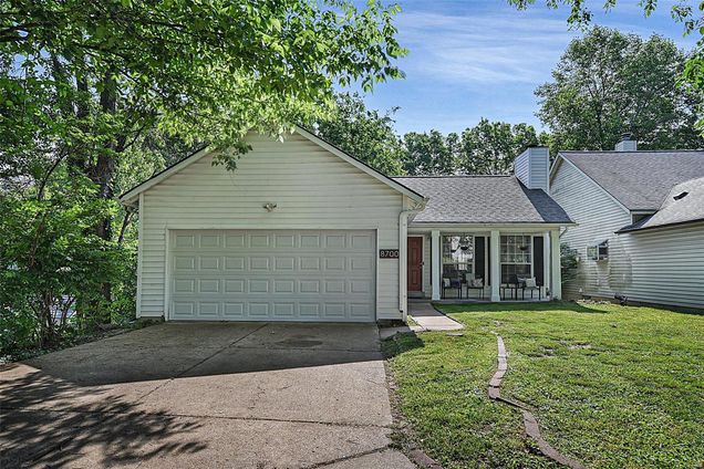 8700 Garden Court St Louis, MO House Sold - Photo 1 of 26. Opens carousel modal