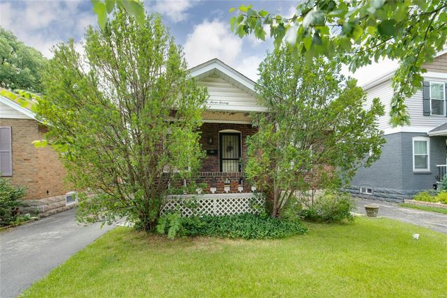 8770 Brentwood Place St Louis, MO House Sold - Photo 1 of 23. Opens carousel modal