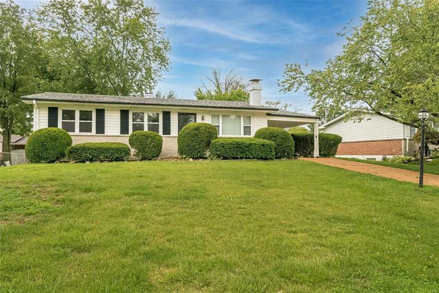 440 Terryville Drive St Louis, MO House Sold - Photo 1 of 37. Opens carousel modal