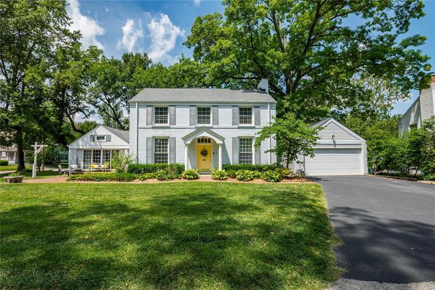 1 Douglass Lane St Louis, MO House Sold - Photo 1 of 31. Opens carousel modal