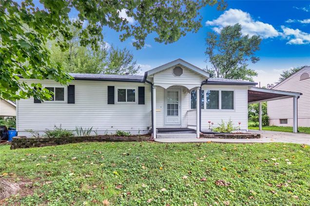 1165 Penhurst Drive Florissant, MO House Sold - Photo 1 of 47. Opens carousel modal
