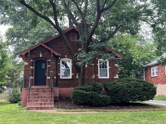 8515 Henrietta Avenue St Louis, MO House Sold - Photo 1 of 16. Opens carousel modal