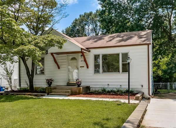 8572 Kathlyn Drive St Louis, MO House Sold - Photo 1 of 29. Opens carousel modal