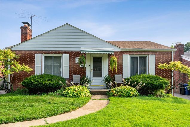 7720 Wellington Avenue St Louis, MO House Sold - Photo 1 of 16. Opens carousel modal