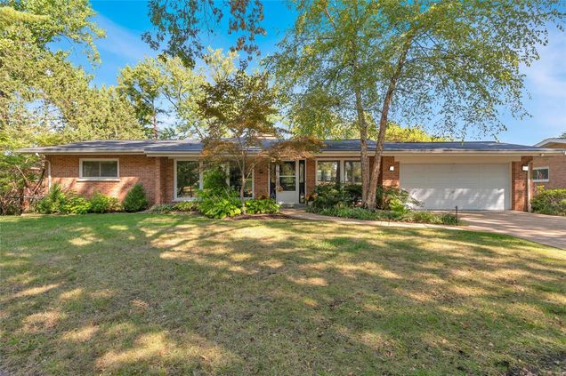509 Gascony Way Warson Woods, MO House Sold - Photo 1 of 31. Opens carousel modal