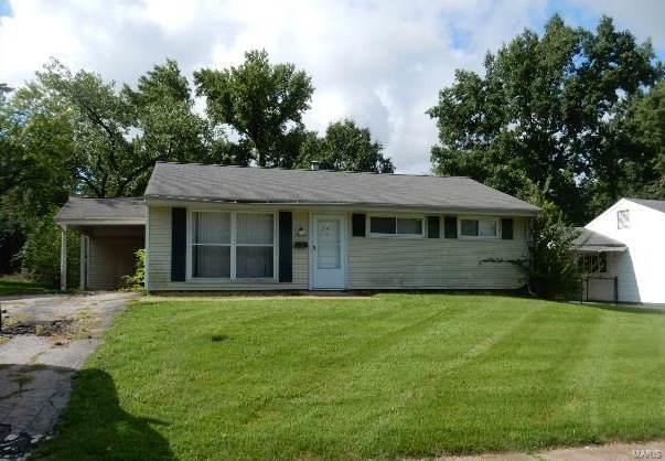 7820 Atherstone Drive St Louis, MO House Sold - Photo 1 of 10. Opens carousel modal