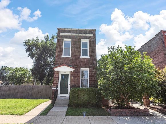 2724 Rutger Street St Louis, MO Townhouse Sold - Photo 1 of 35. Opens carousel modal