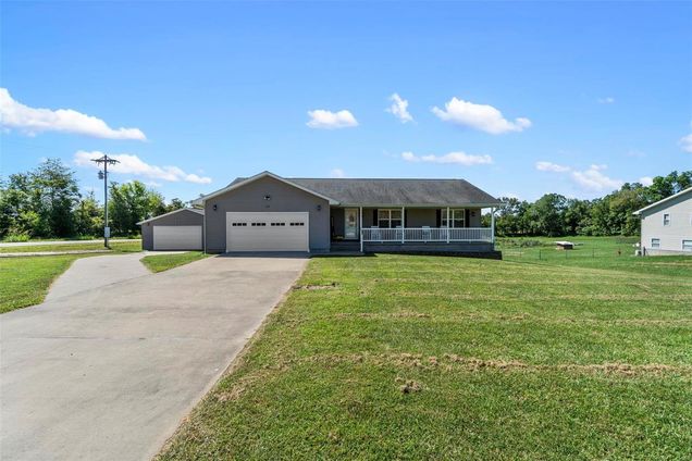 215 Moonlight Lane Millersville, MO House Sold - Photo 1 of 44. Opens carousel modal