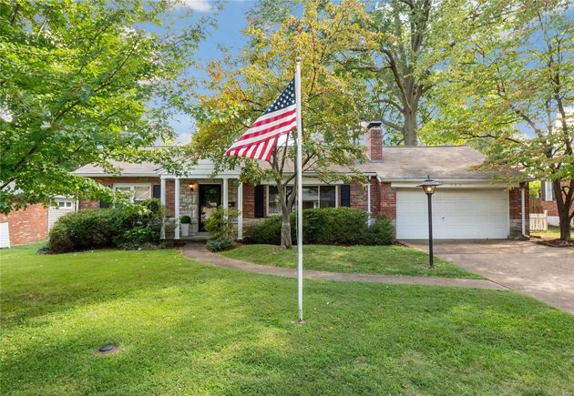 336 Larkhill Court Webster Groves, MO House Sold - Photo 1 of 19. Opens carousel modal