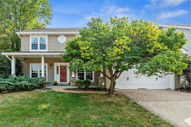 1100 Oak Borough Drive Ballwin, MO House Sold - Photo 1 of 30. Opens carousel modal